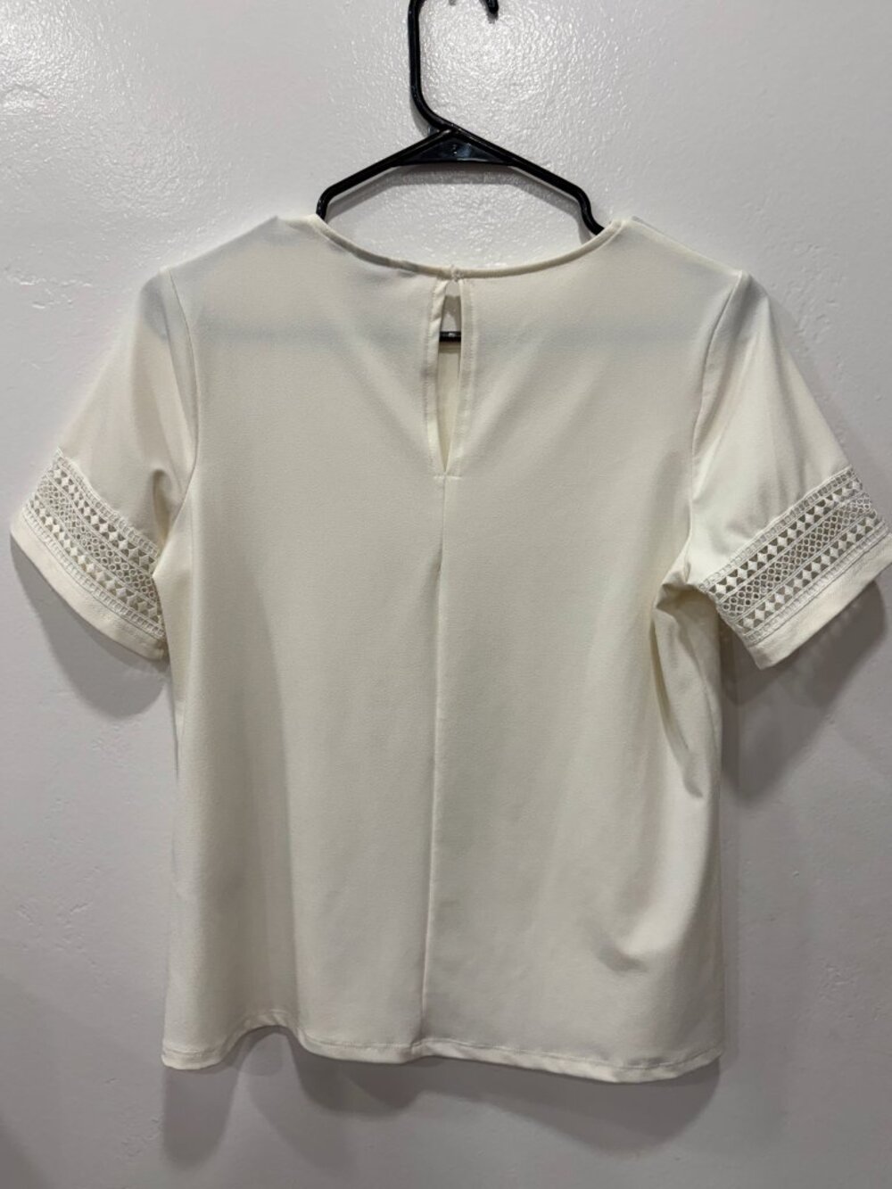 NWT H&M White Blouse With Lace Detail XS - Picture 6 of 7